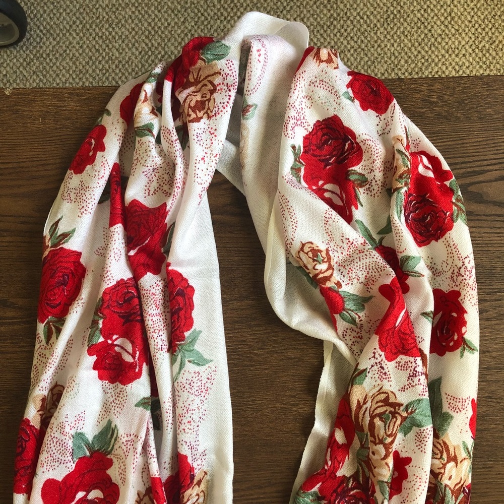 White scarf with red roses